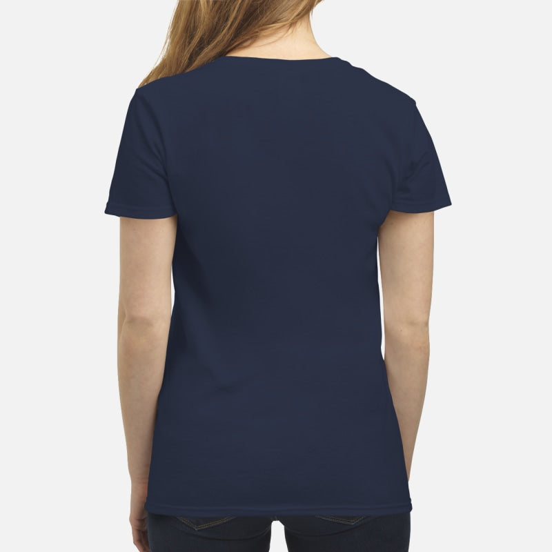 Bulldog Through The Snow - Premium Women's T-shirt