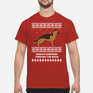 German Shepherd Through The Snow - Men's T-Shirt