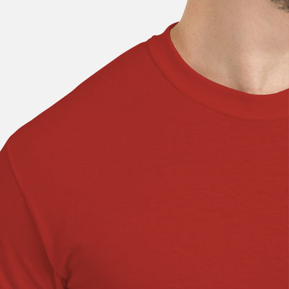 Westie Through The Snow  - Men's T-Shirt